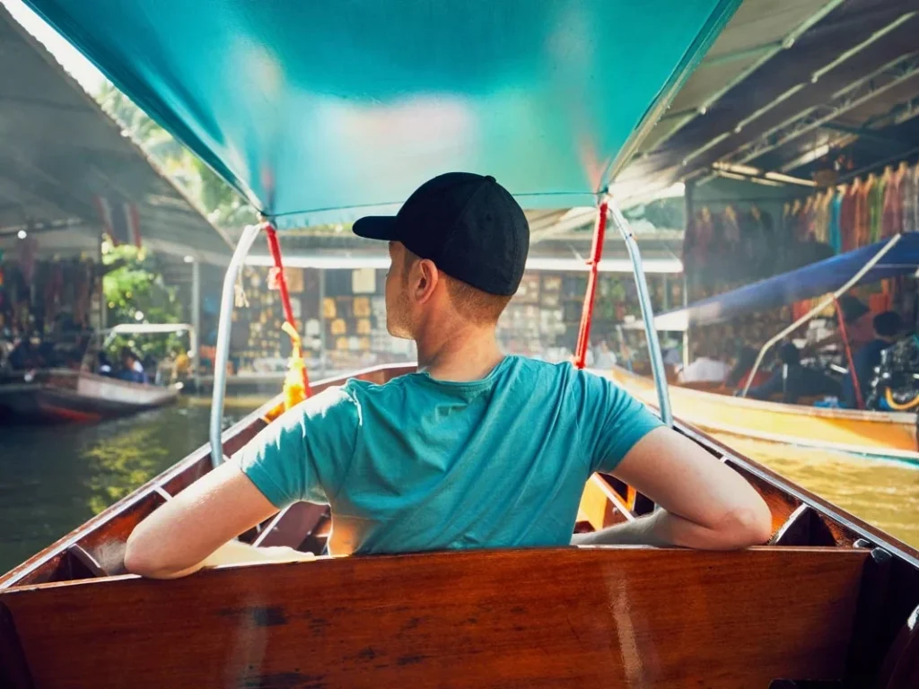 Damnoen Saduak Floating Market