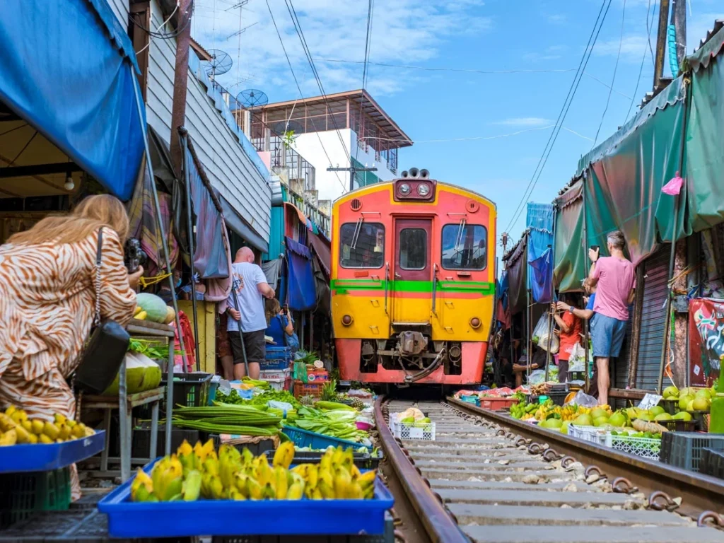 Maeklong Railway Market