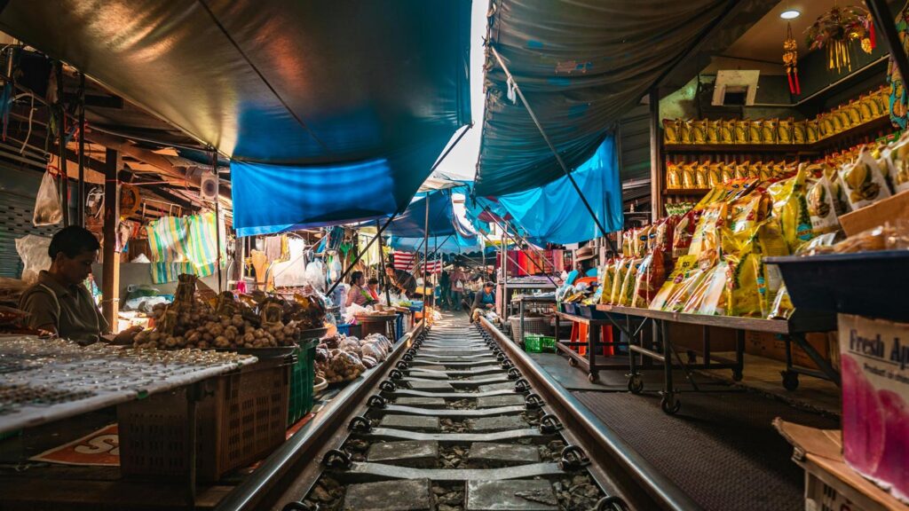 Maeklong Railway Market