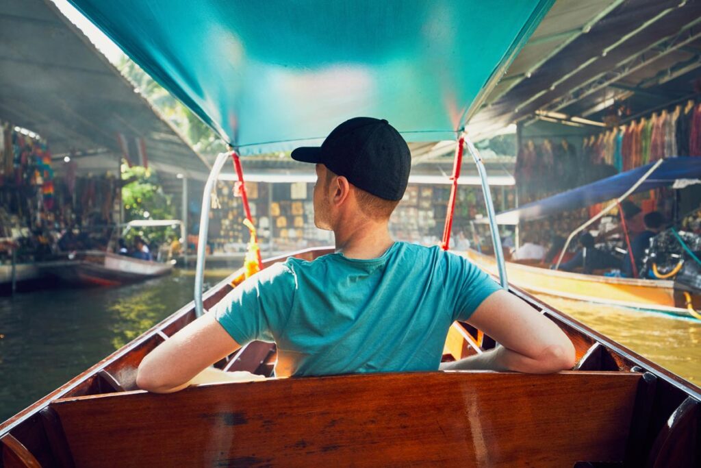 Damnoen Saduak Floating Market
