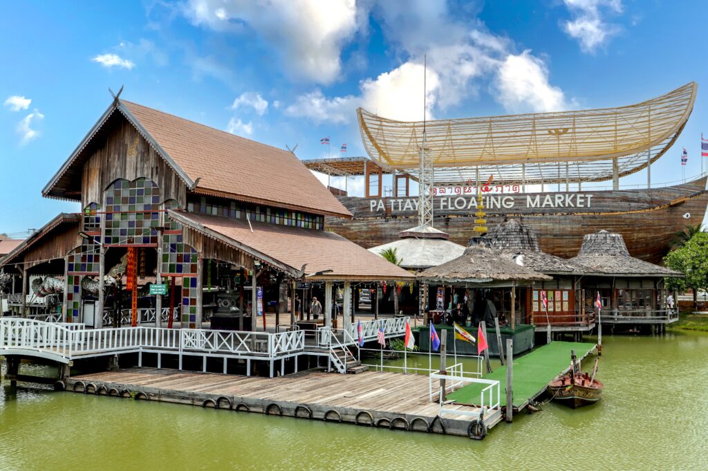 Pattaya Floating Market